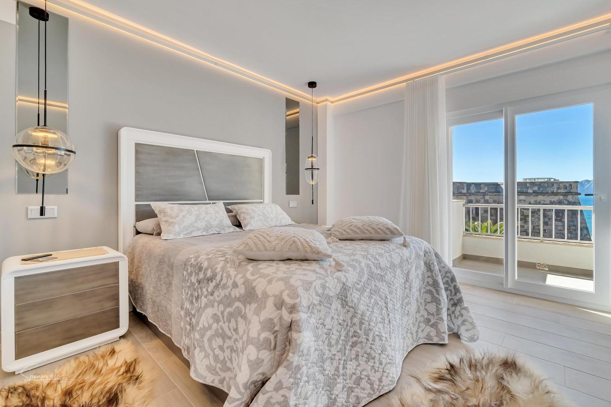 Vista Castillo - By Aldertons Apartment *